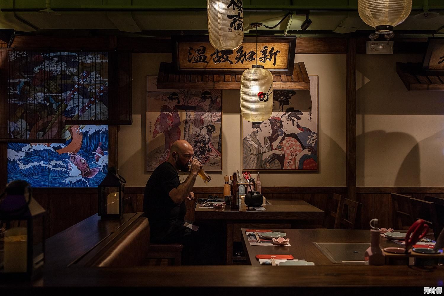 能与好友联机的日系校园游戏？樱校英文版带你探索趣味任务！