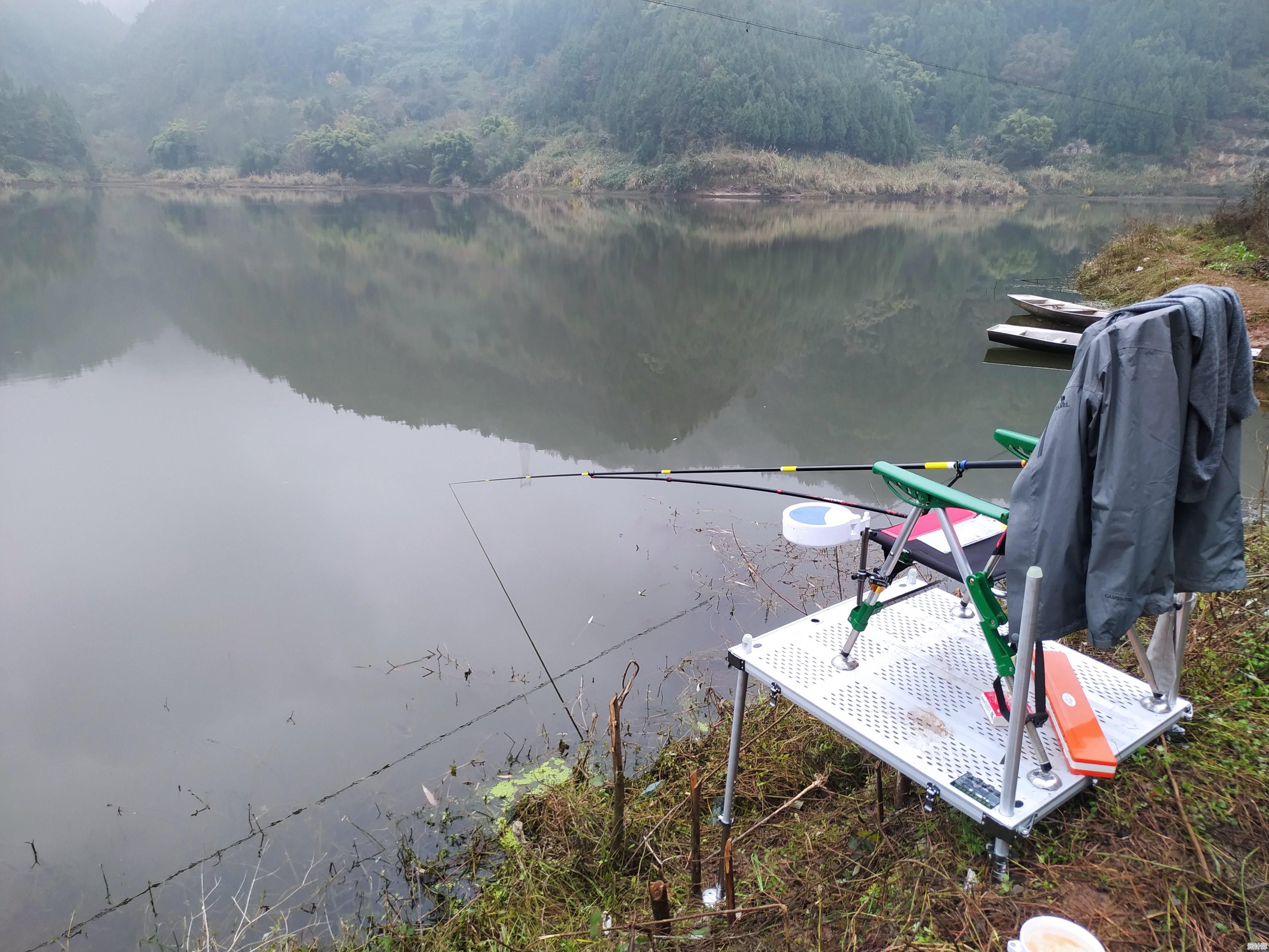 新鱼种、新钓竿、新场景应有尽有，欢乐钓鱼大师体验服》谁能忍住不下载？