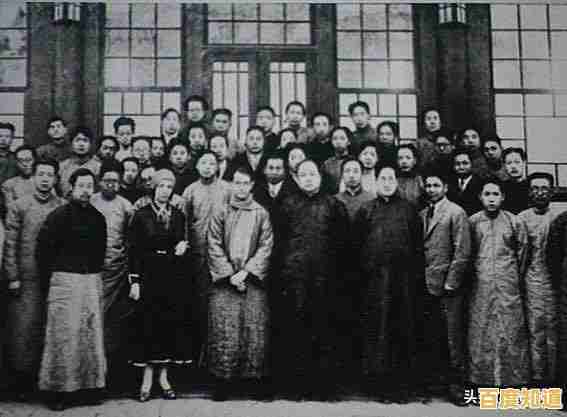 喜欢二次元角色与策略搭配？新月同行官服》是否是你的下一款最爱？