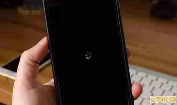 遇到手机黑屏别着急，这些排查技巧帮你快速恢复正常使用