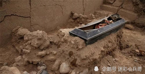 不再困惑:专家教你快速确认主板型号的秘诀 不再困惑:专家教你快速确认主板型号的秘诀